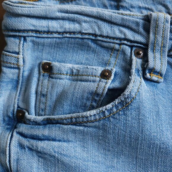 Levi's 513 Slouch Bootcut Jeans Juniors 9 Low Rise Flare Light Wash Raw Hem Y2K - Picture 10 of 11